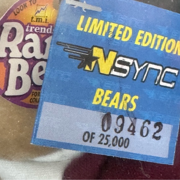 N Sync Limited Edition Collectible Bear Lance Bass #9462 / 25000 NSA New In Cube - Picture 4 of 5